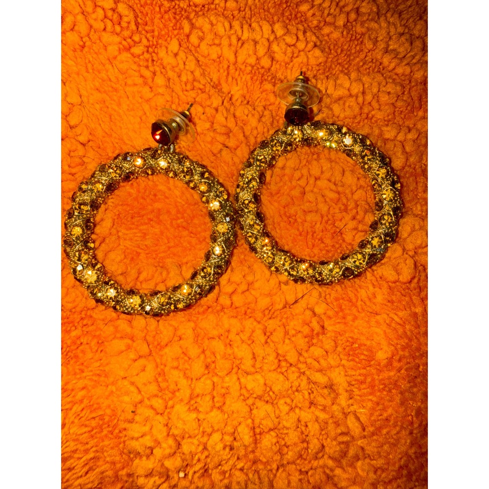 Vintage Gold Tone Amber Crystal Encrusted Hoop Drop Earrings Post Back